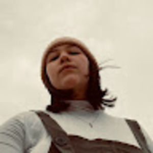 Meet your Posher, Ella